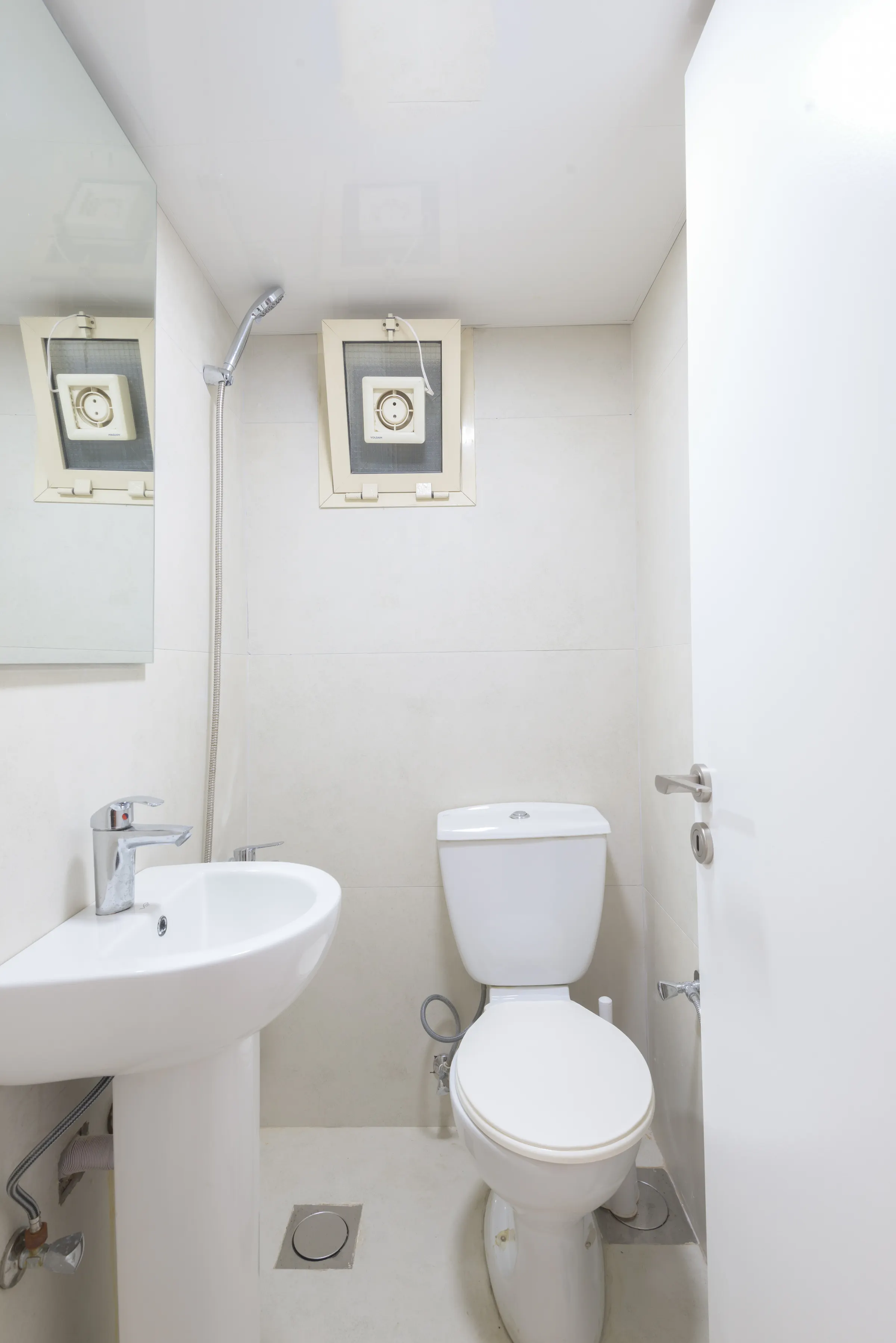 Maids bathroom